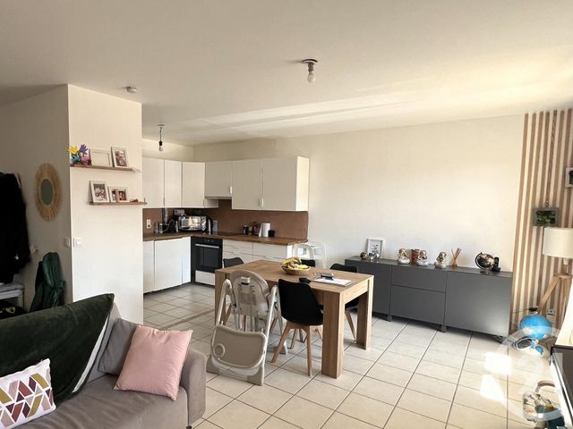 Appartement F3 à vendre - 3 pièces - 61.0 m2 - LA MOLE - 83 - PROVENCE-ALPES-COTE-D-AZUR - Century 21 Thomas Thum Immobilier